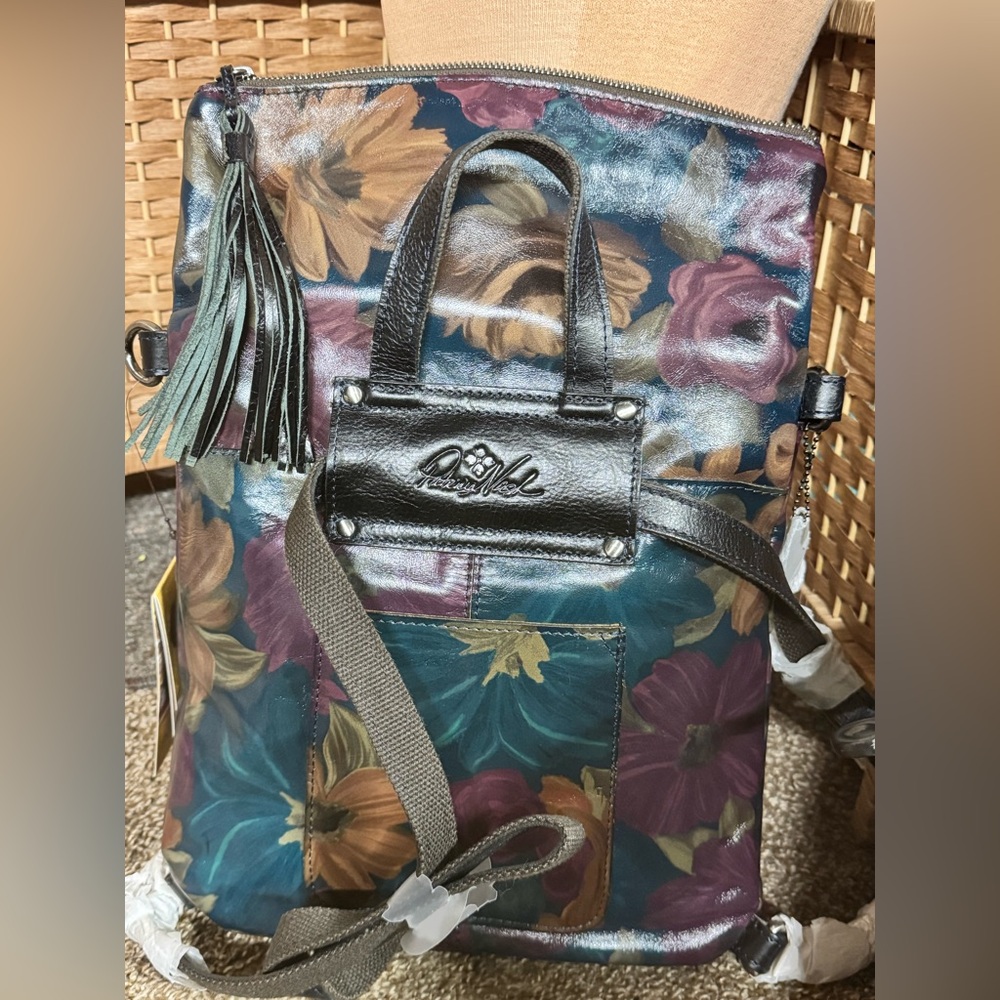🌸Patricia Nash wallet and backpack tote